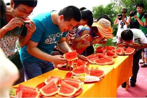 荆州吃瓜大赛事件真相,一场误会引发的全民狂欢